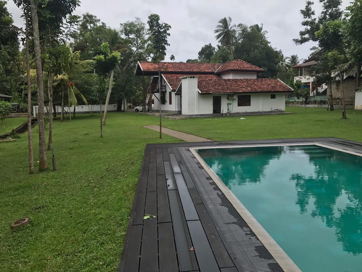 Villa Indrasiriya *